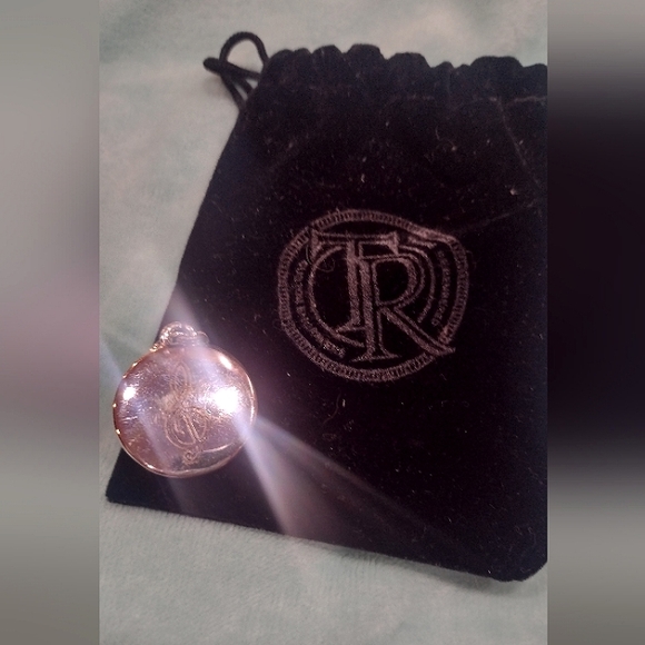 Treble Clef Pendant by Things Remembered - Picture 1 of 7